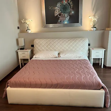 Maison d'hôtes Dimora 4 Spade 4*