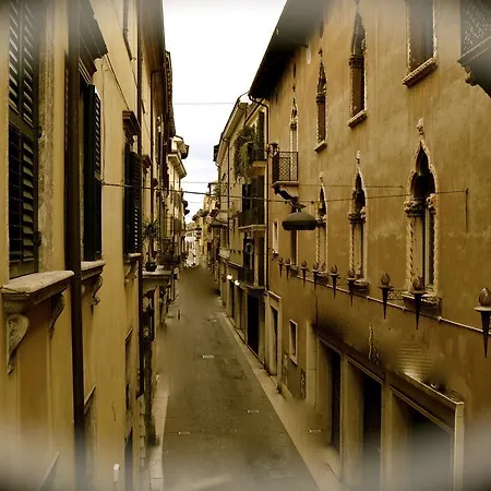 Dimora 4 Spade * Verona