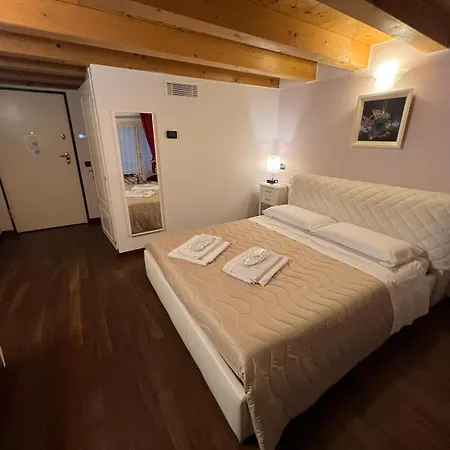 Guest house Dimora 4 Spade