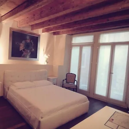 Dimora 4 Spade Penzion Verona