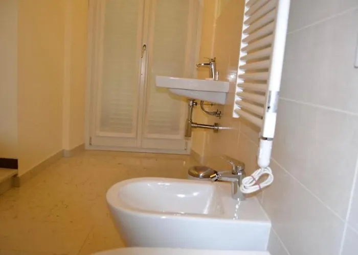 Dimora 4 Spade 4* Verona