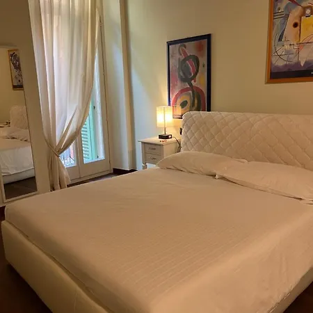 Penzion Dimora 4 Spade 4*