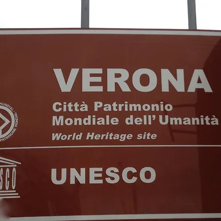 Dimora 4 Spade Penzion Verona