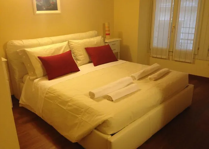Casa de hóspedes Dimora 4 Spade 4*